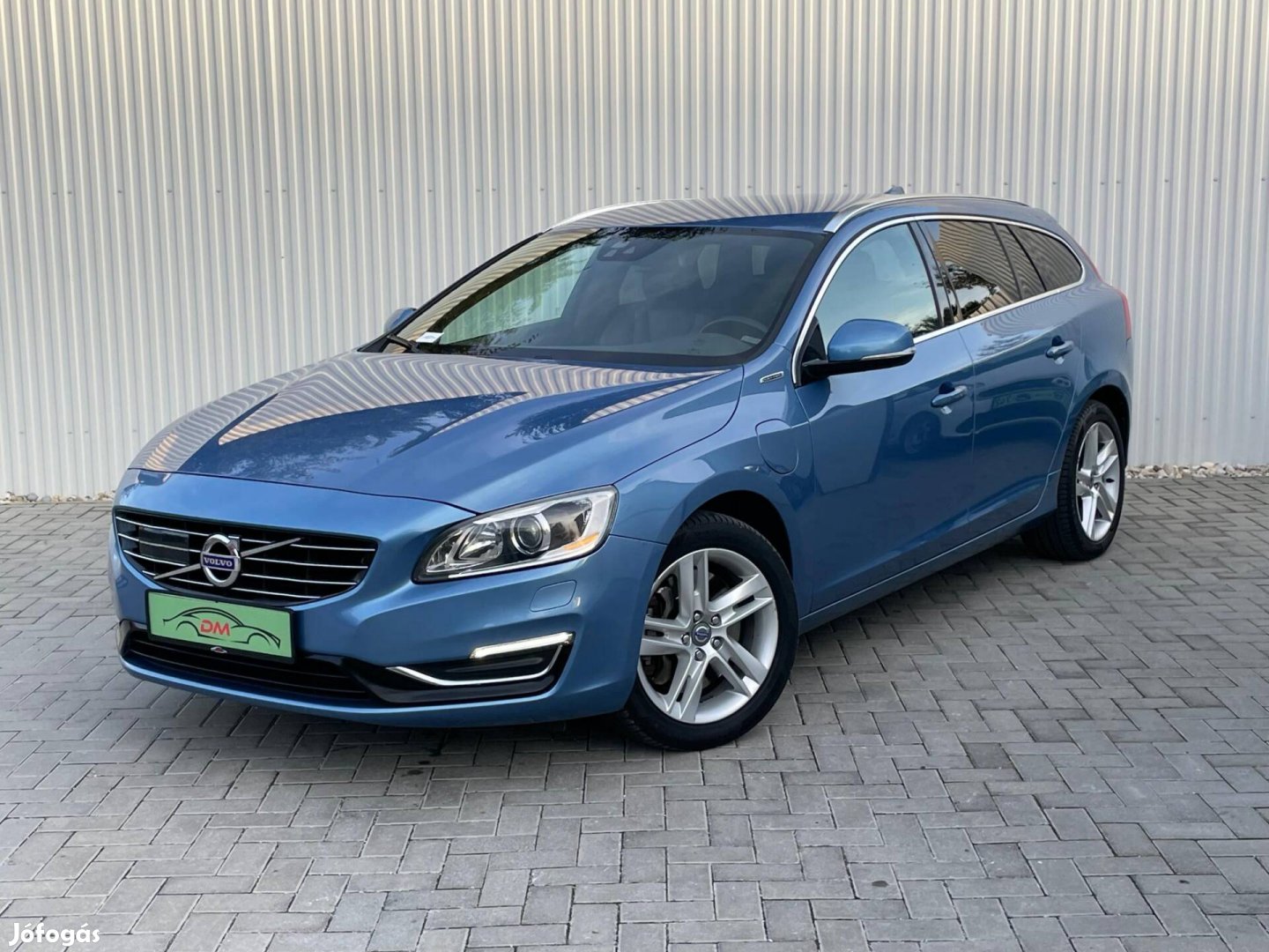 Volvo V60 2.4 D [D6] Phev AWD Summum Geartronic...